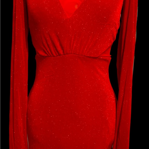 Guess Los Angeles. Res dress with sparkles and mesh. Size & materials in pics. - Picture 2 of 4